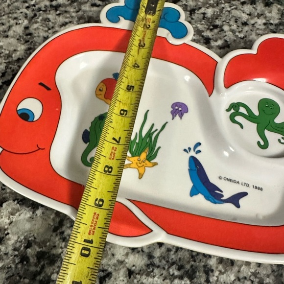 Vintage 1988 Oneida Ltd Wally Whale Melamine Child's Divided Plate Pre-Owned - Picture 4 of 6